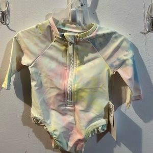 *NEW* Old Navy Baby Girl tie-dye Swimsuit with long sleeves